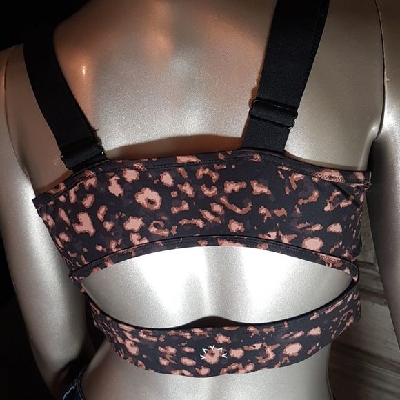 Varley animal print yoga bra size L with adjustable straps - Picture 3 of 9